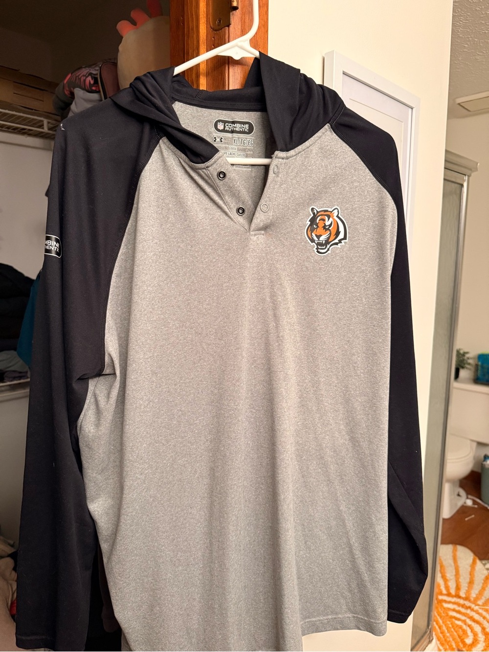 Bengals Under Armour Active Hoodie
